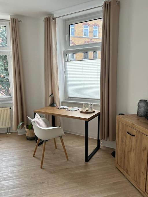 Apartment Boho Zentrumsnah Arbeitsplatz Erfurt